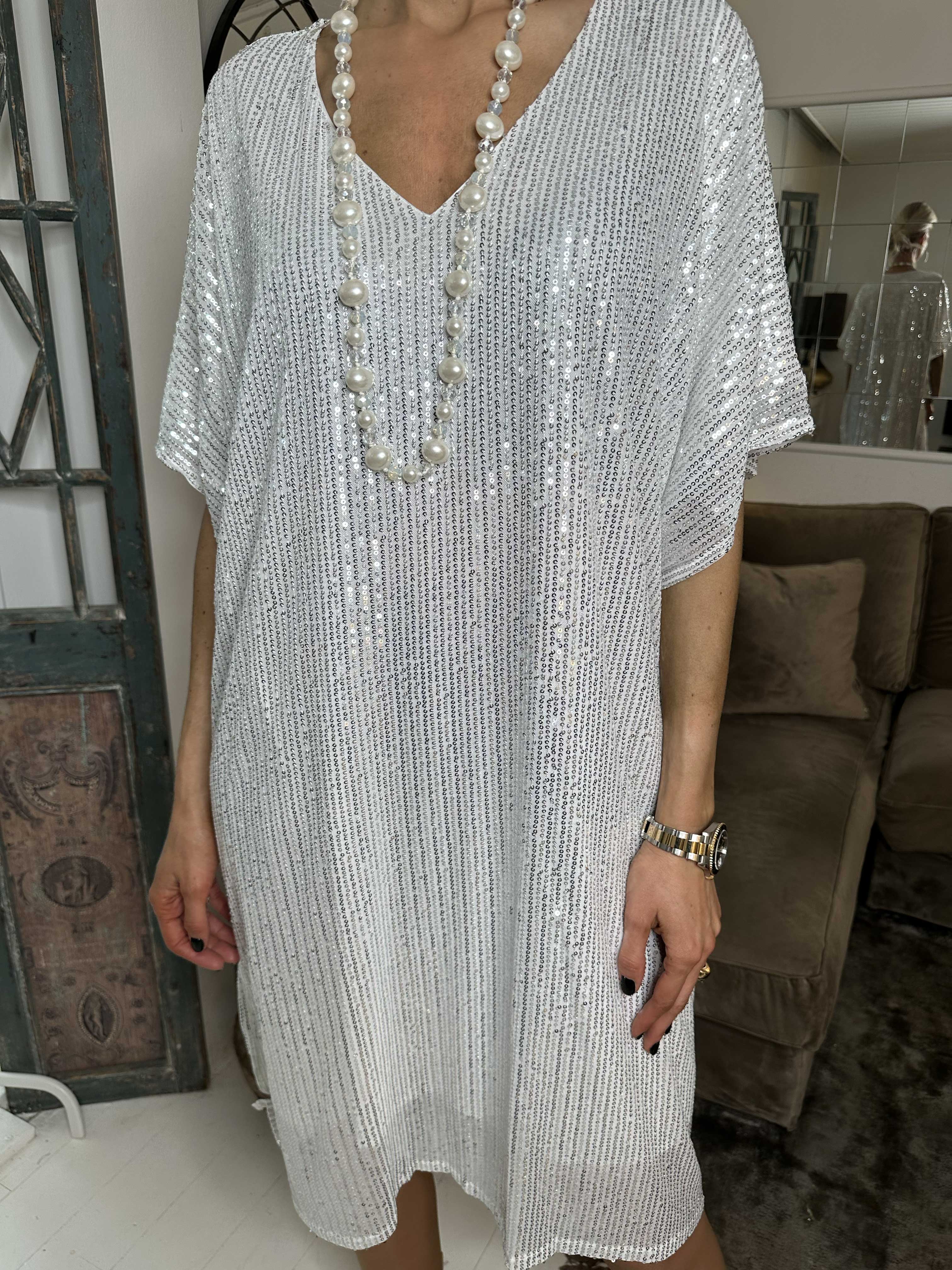 Azmina - Tunikakjole i løs pasform med pailletter